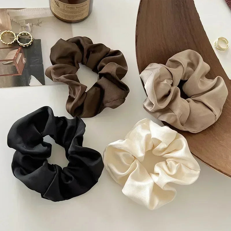 Julia™ | Zijde haar scrunch