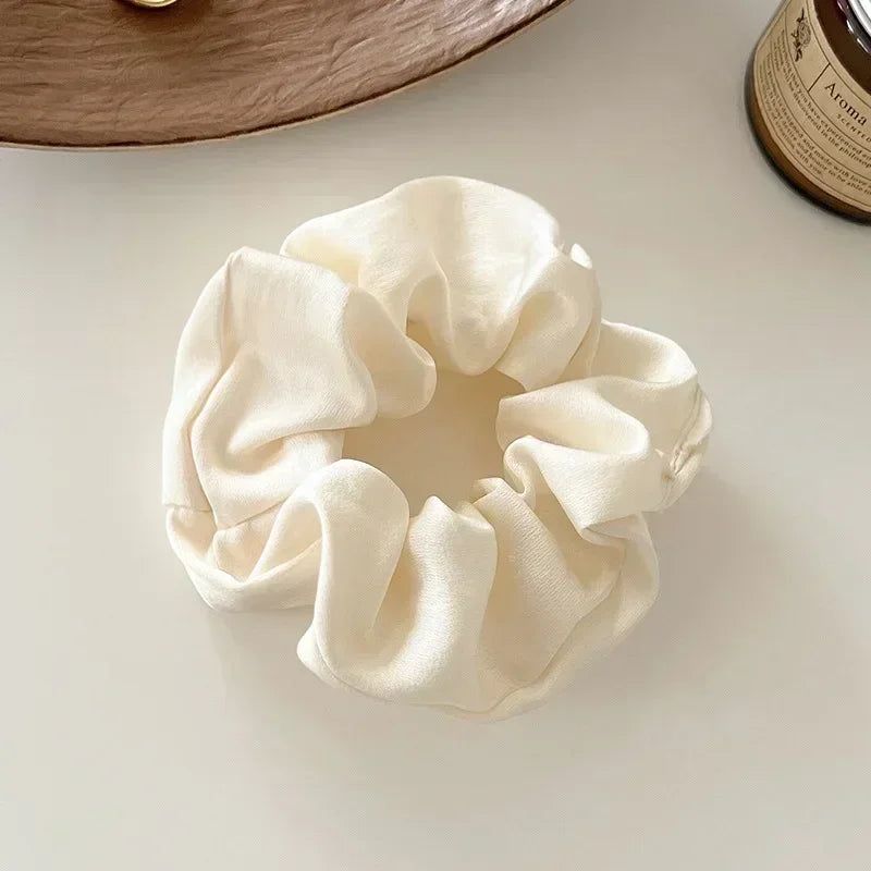 Julia™ | Zijde haar scrunch